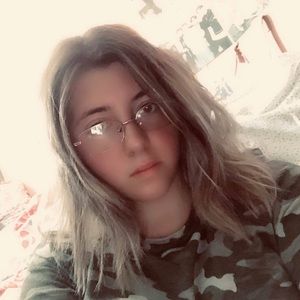 Meet your Posher, Tara